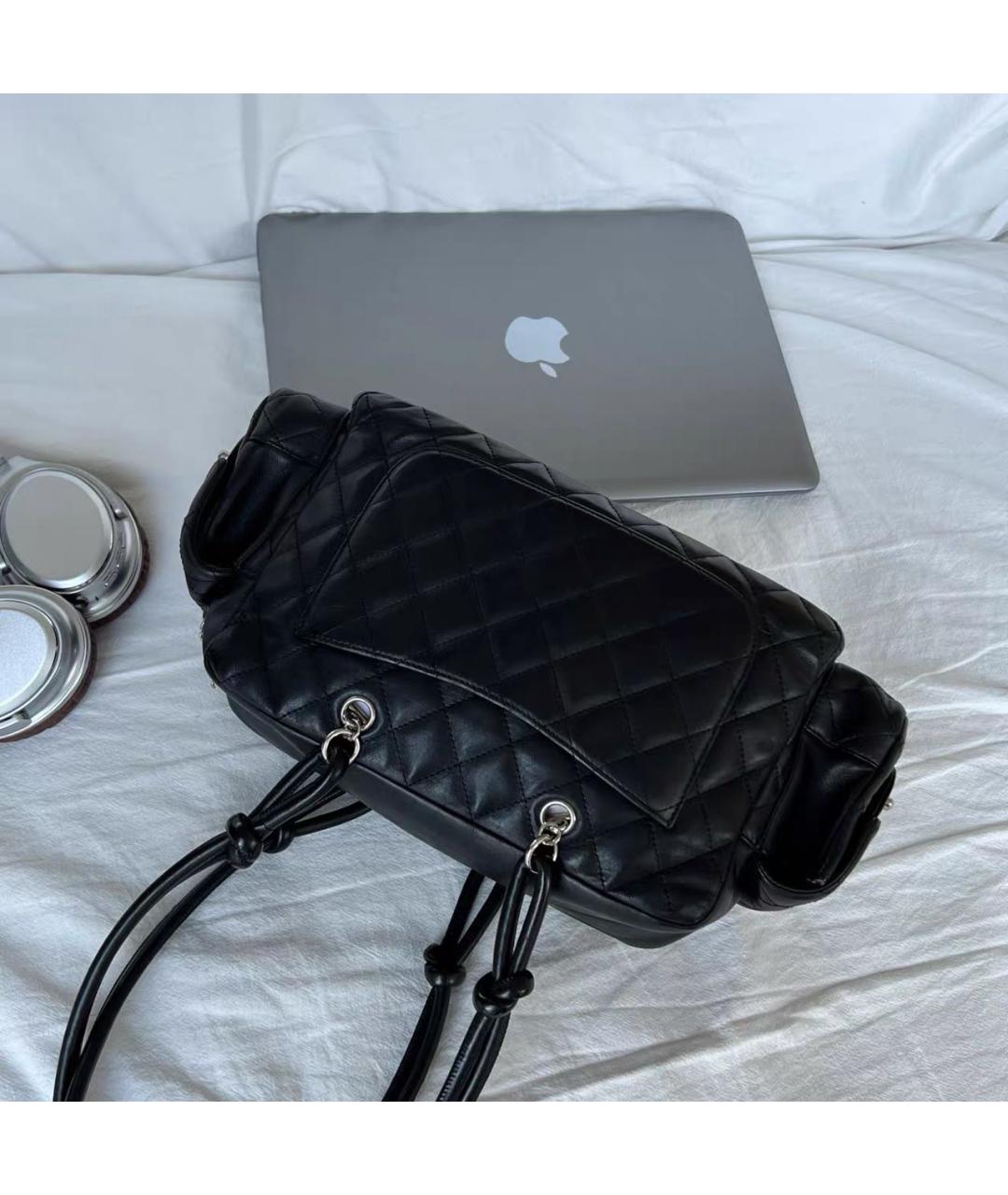 CHANEL Черная кожаная сумка через плечо, фото 3