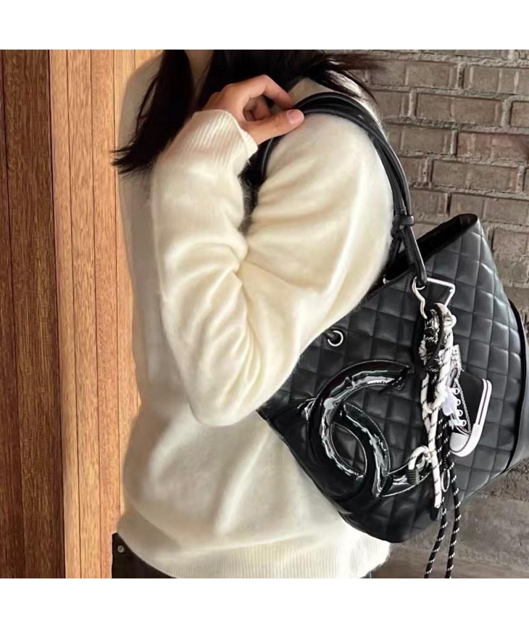 CHANEL Черная кожаная сумка тоут, фото 7