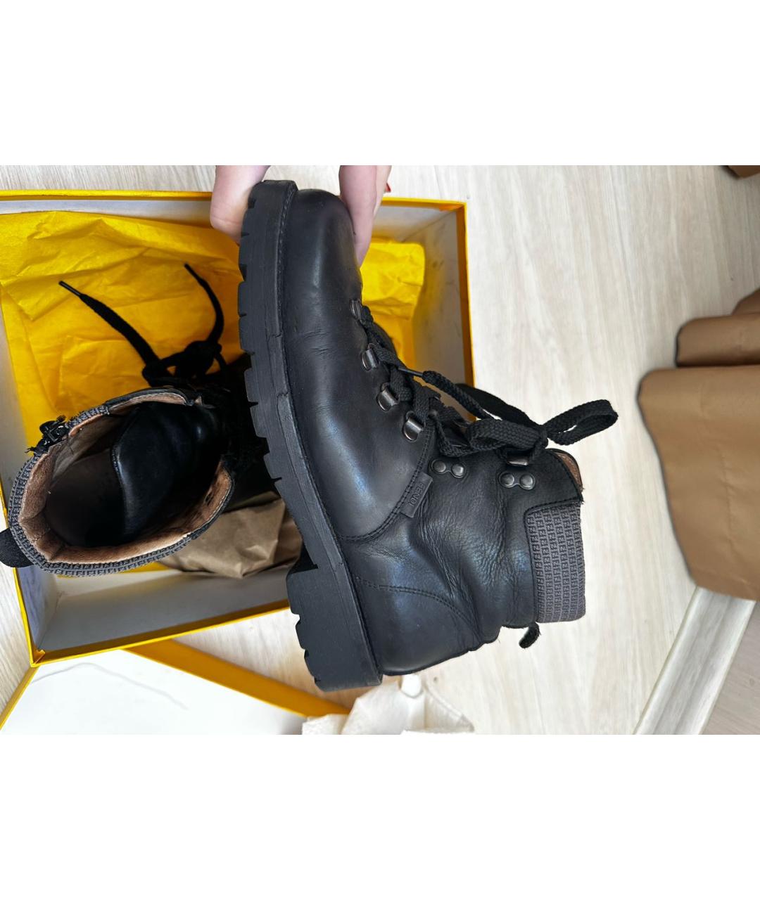 FENDI Черные кожаные ботинки, фото 9