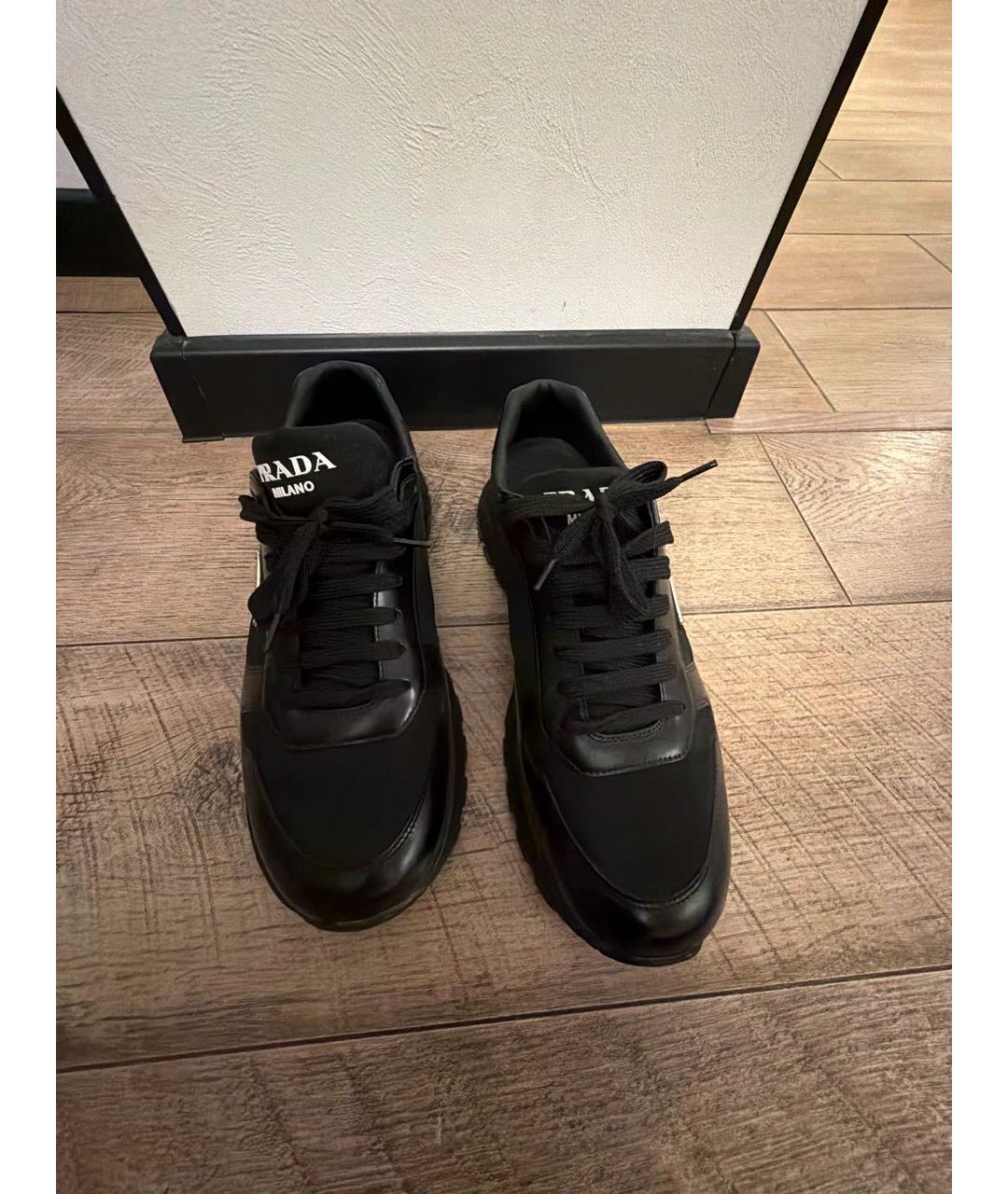 PRADA Черные кожаные низкие ботинки, фото 2