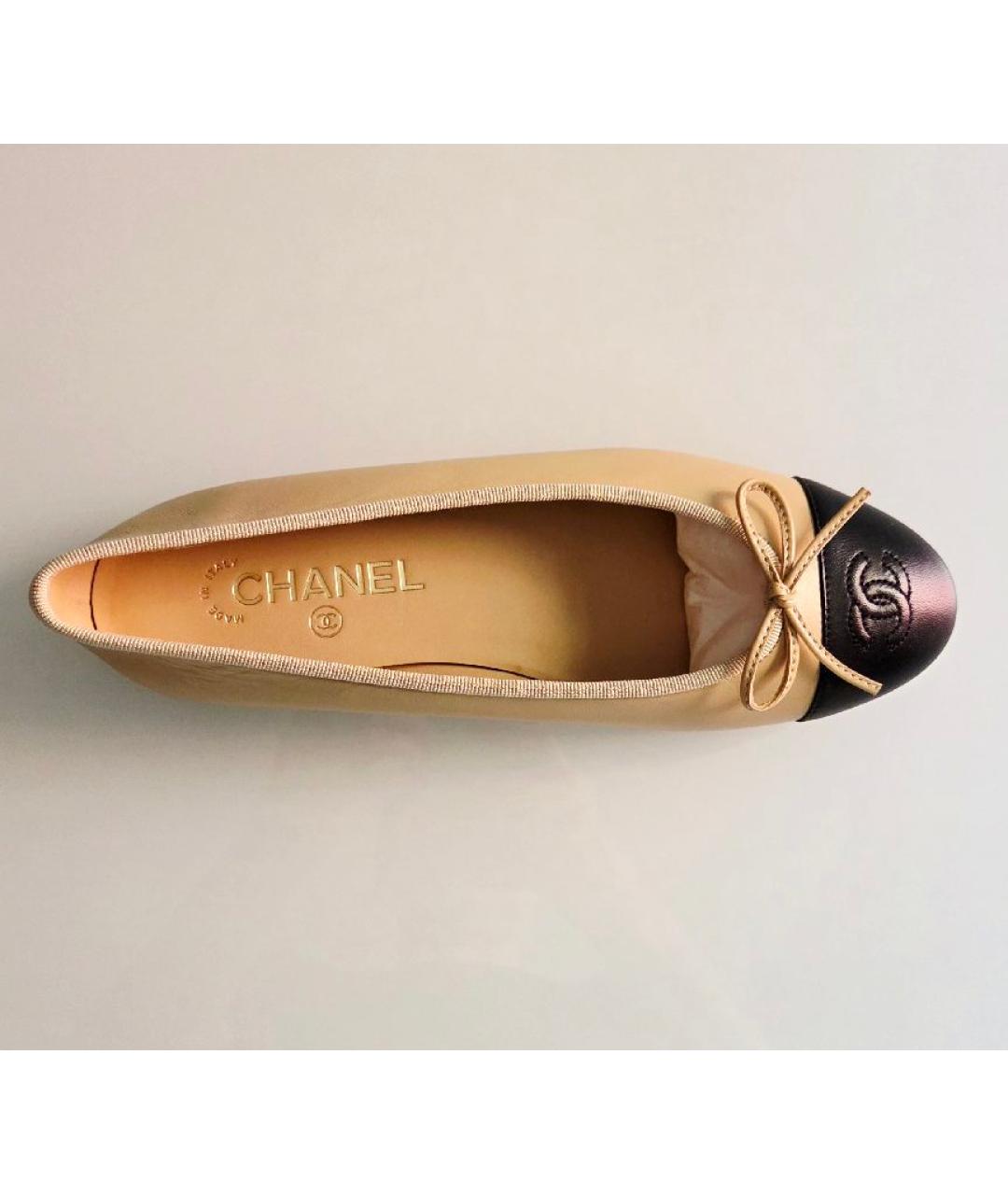 CHANEL Бежевые кожаные балетки, фото 7