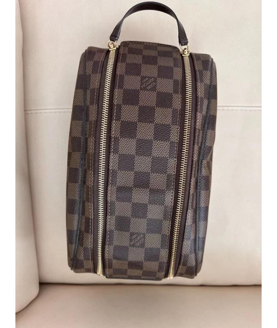 LOUIS VUITTON Коричневая косметичка, фото 8