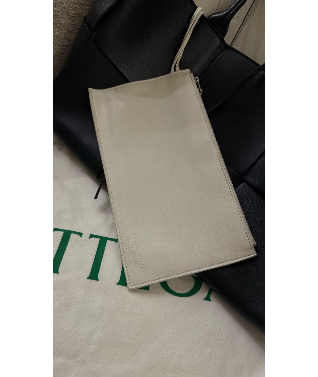 BOTTEGA VENETA Черная кожаная сумка тоут, фото 7