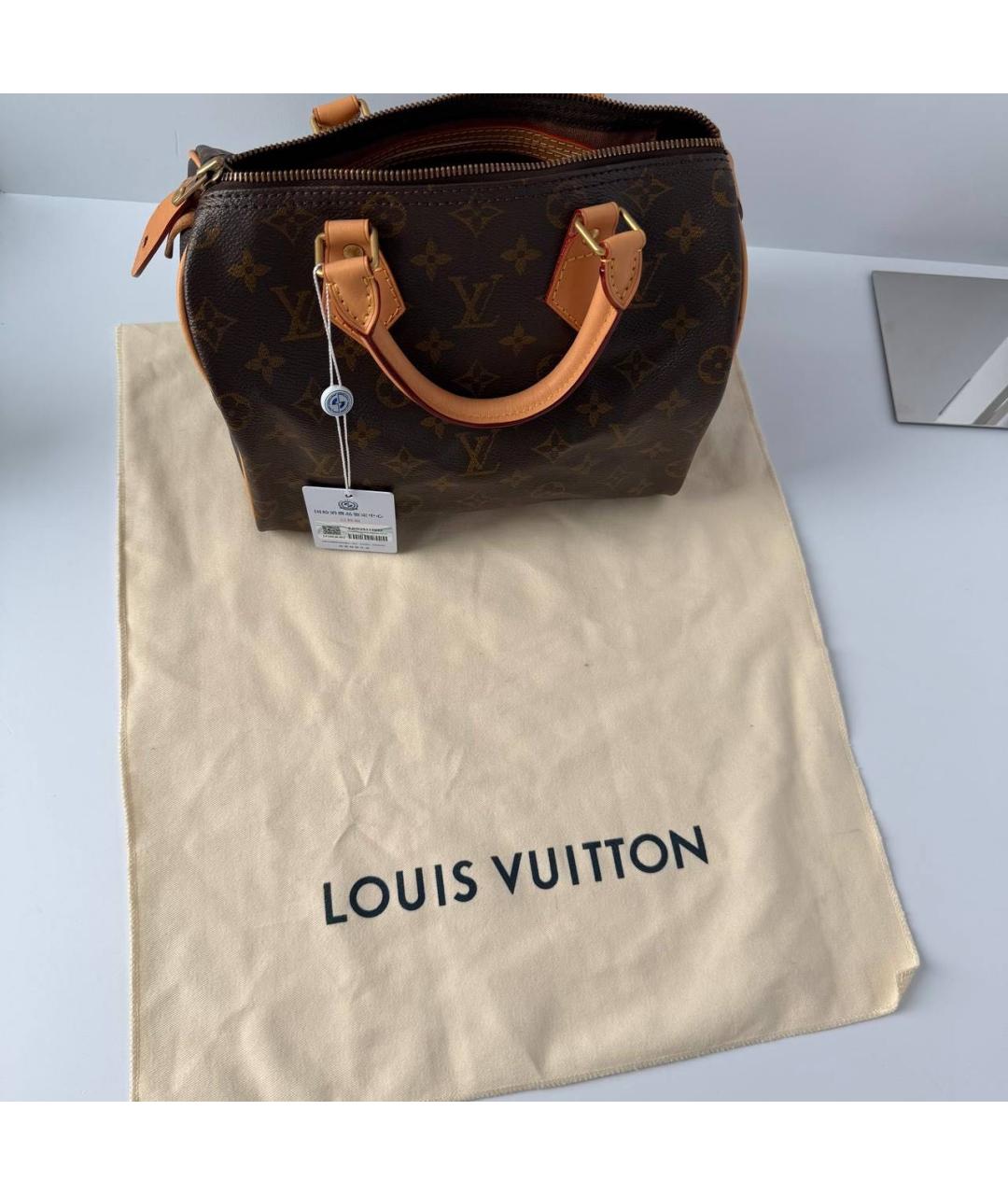 LOUIS VUITTON Коричневая кожаная сумка с короткими ручками, фото 4