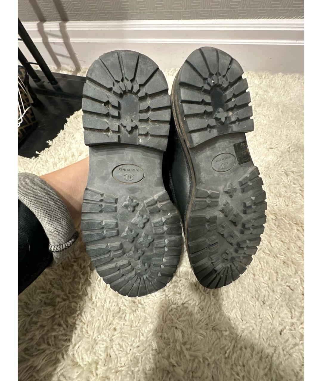 CHANEL Черные кожаные ботинки, фото 5