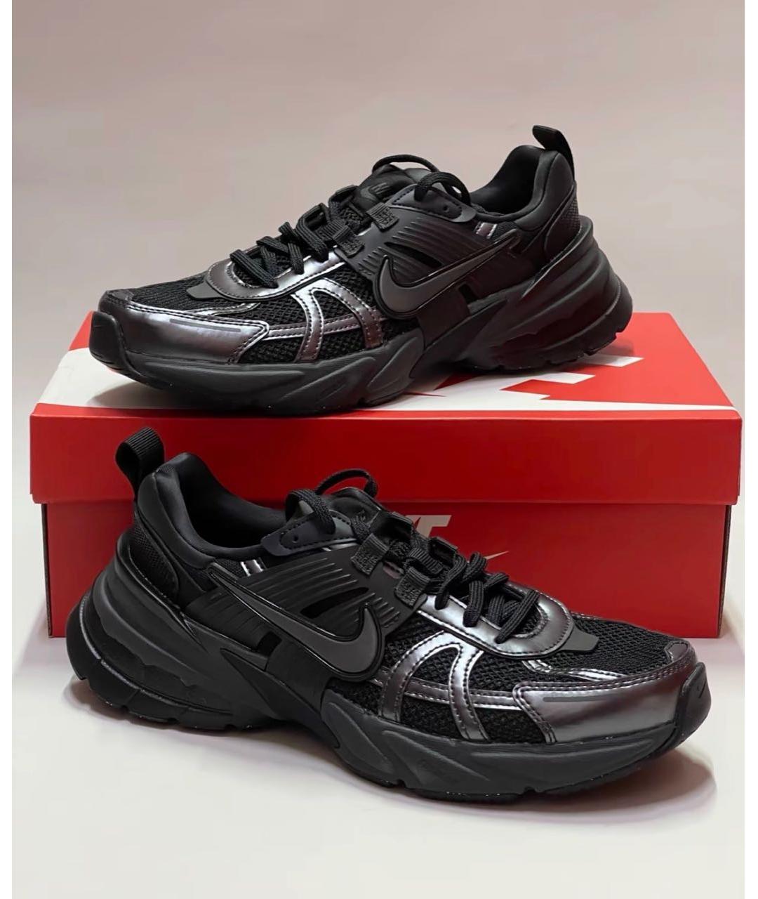 NIKE Черные низкие кроссовки / кеды, фото 2