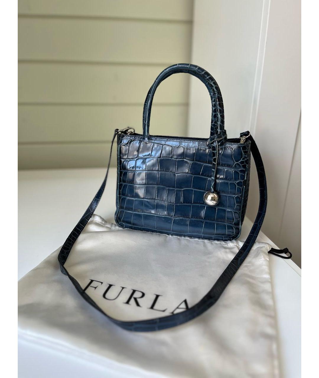 FURLA Синяя сумка с короткими ручками из лакированной кожи, фото 9