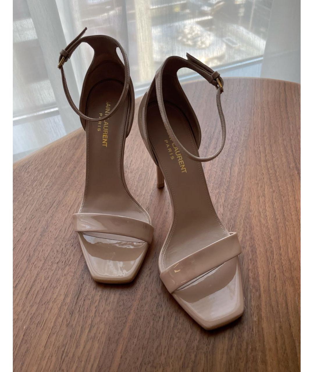 SAINT LAURENT Бежевые кожаные босоножки, фото 3