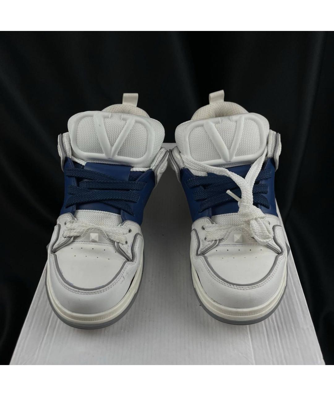 VALENTINO Низкие кроссовки / кеды из искусственной кожи, фото 2