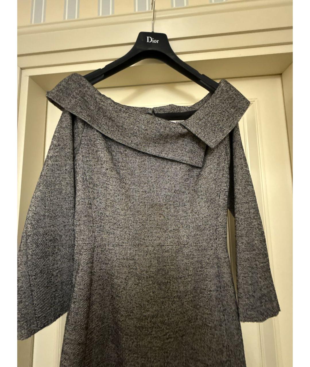 CHRISTIAN DIOR Серое шерстяное коктейльное платье, фото 4
