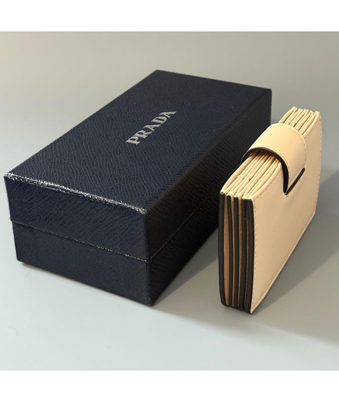 PRADA Бежевый кожаный кардхолдер, фото 4