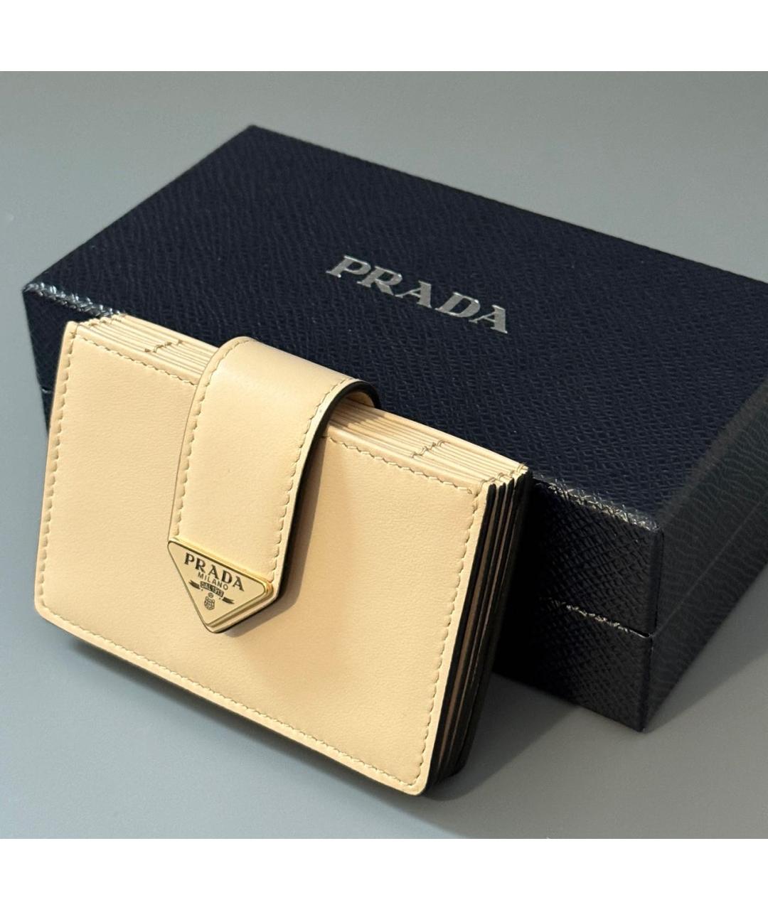 PRADA Бежевый кожаный кардхолдер, фото 6