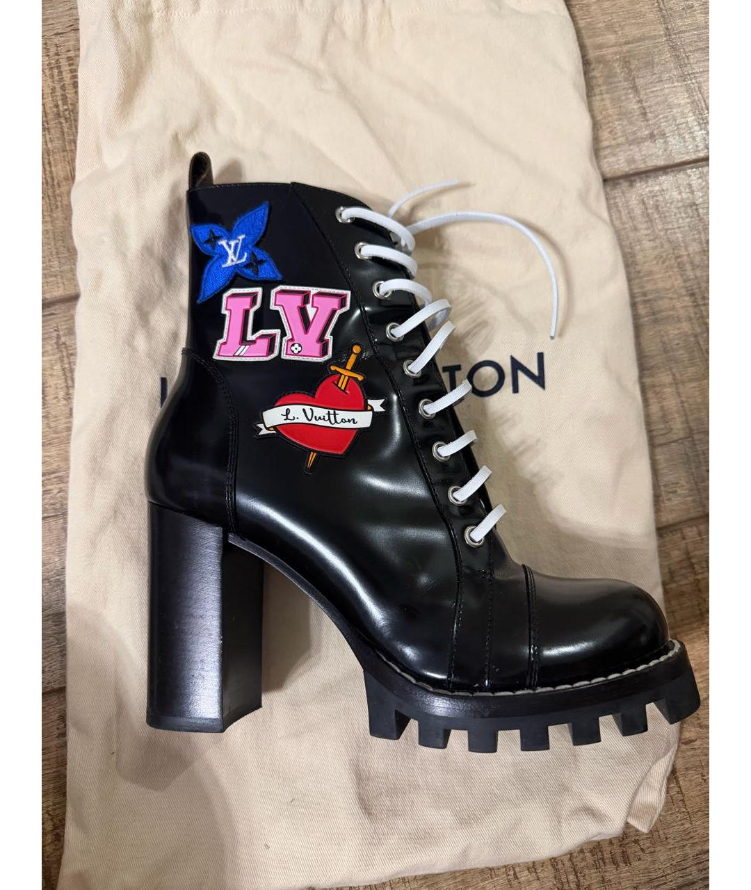 LOUIS VUITTON Черные ботильоны из искусственной кожи, фото 4