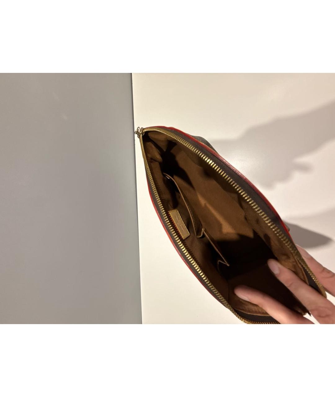 LOUIS VUITTON Коричневая кожаная сумка с короткими ручками, фото 4