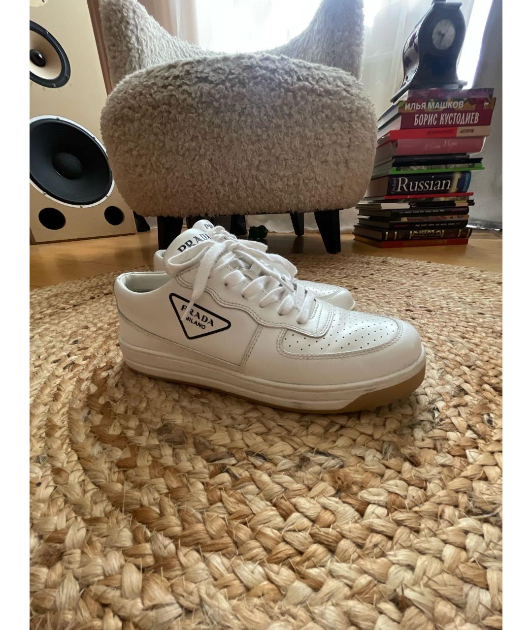 PRADA Белые кожаные кроссовки, фото 3