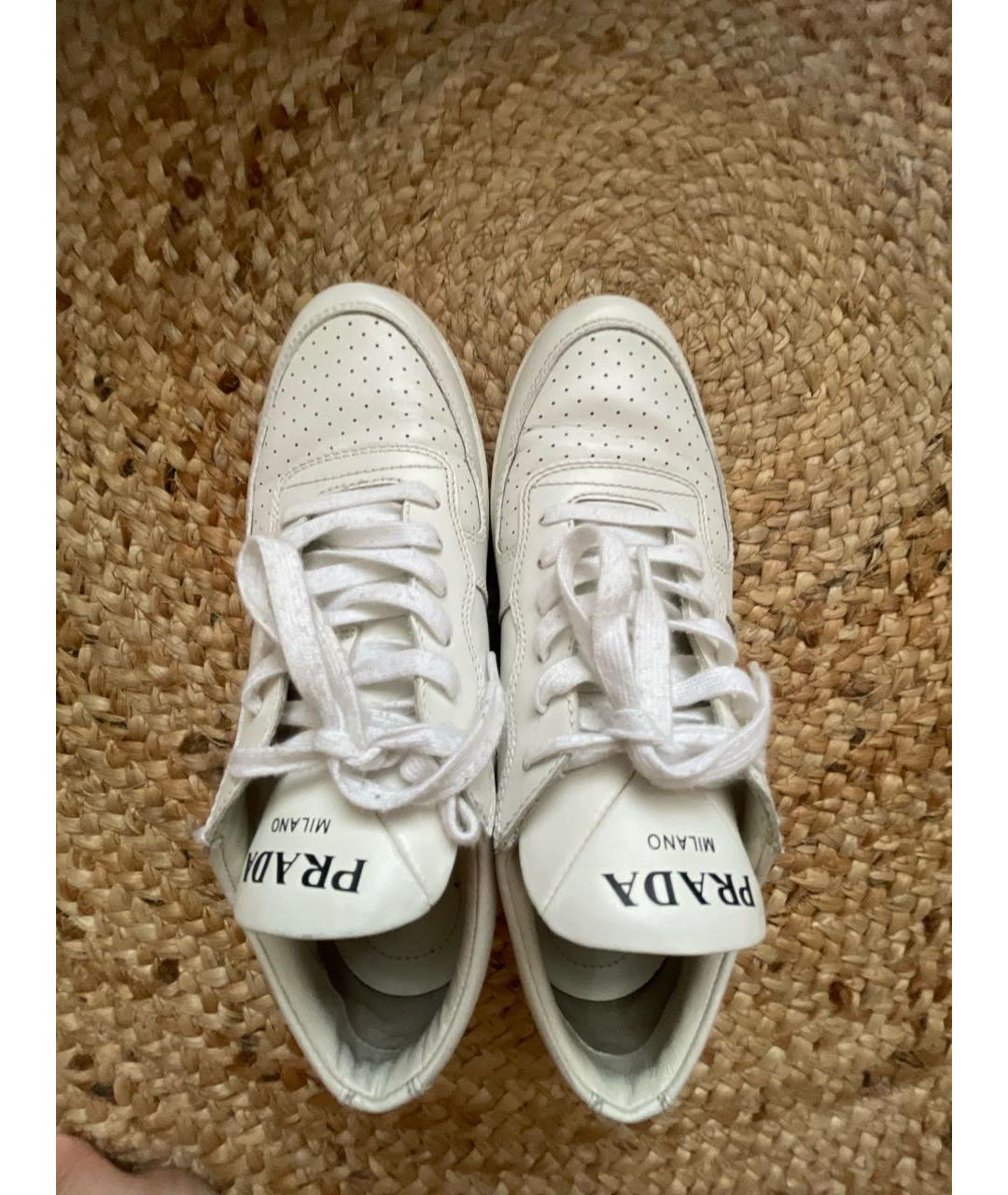 PRADA Белые кожаные кроссовки, фото 5