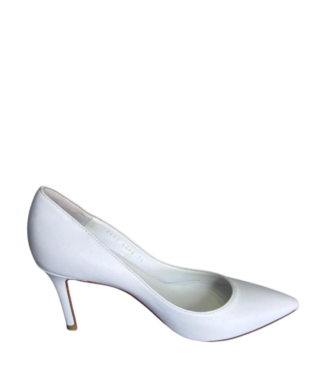 GIANVITO ROSSI Белые кожаные свадебные туфли на среднем каблуке, фото 1
