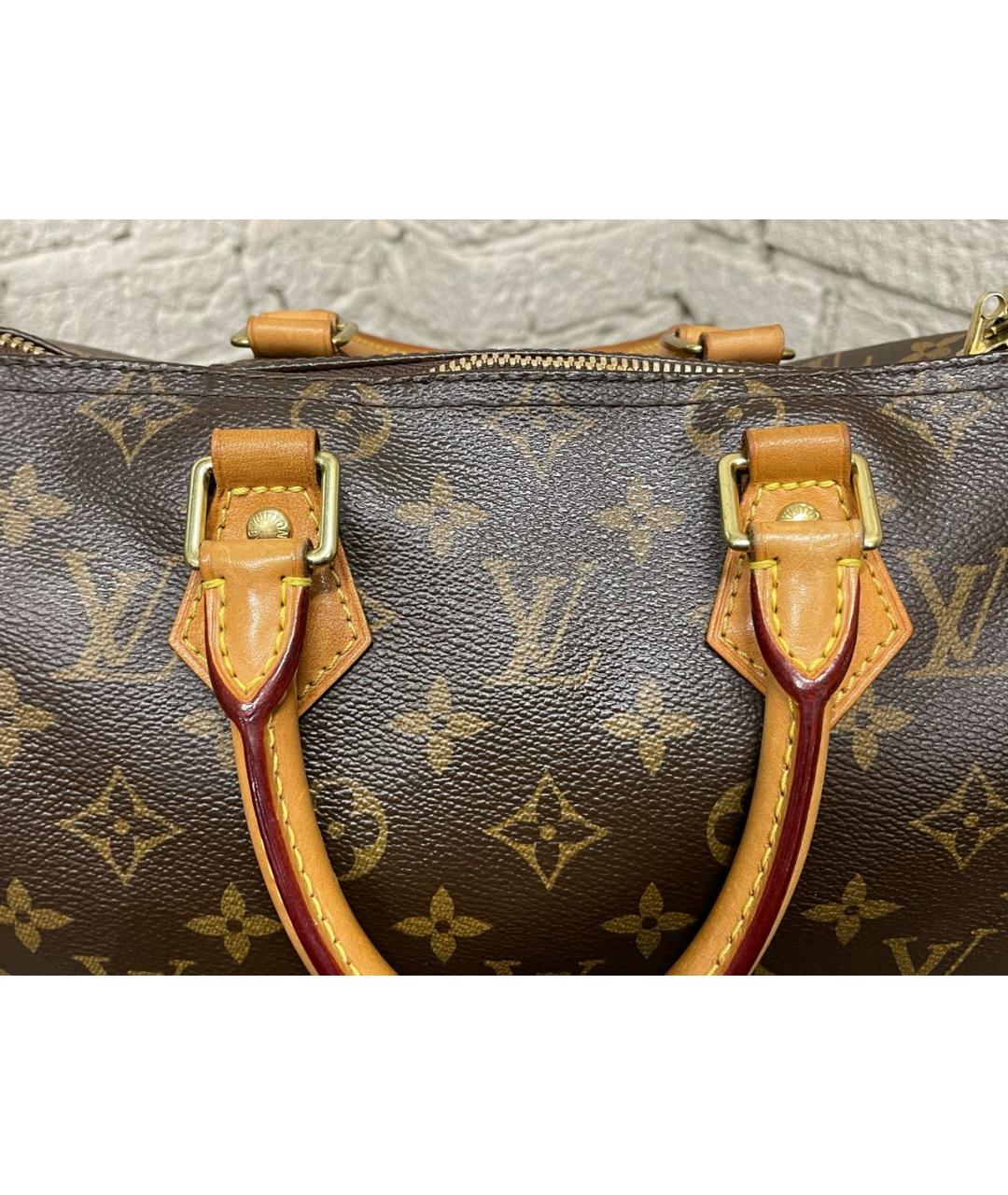 LOUIS VUITTON Коричневая кожаная сумка через плечо, фото 7