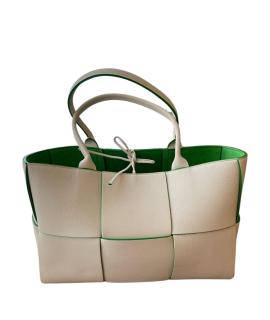 BOTTEGA VENETA Сумка с короткими ручками