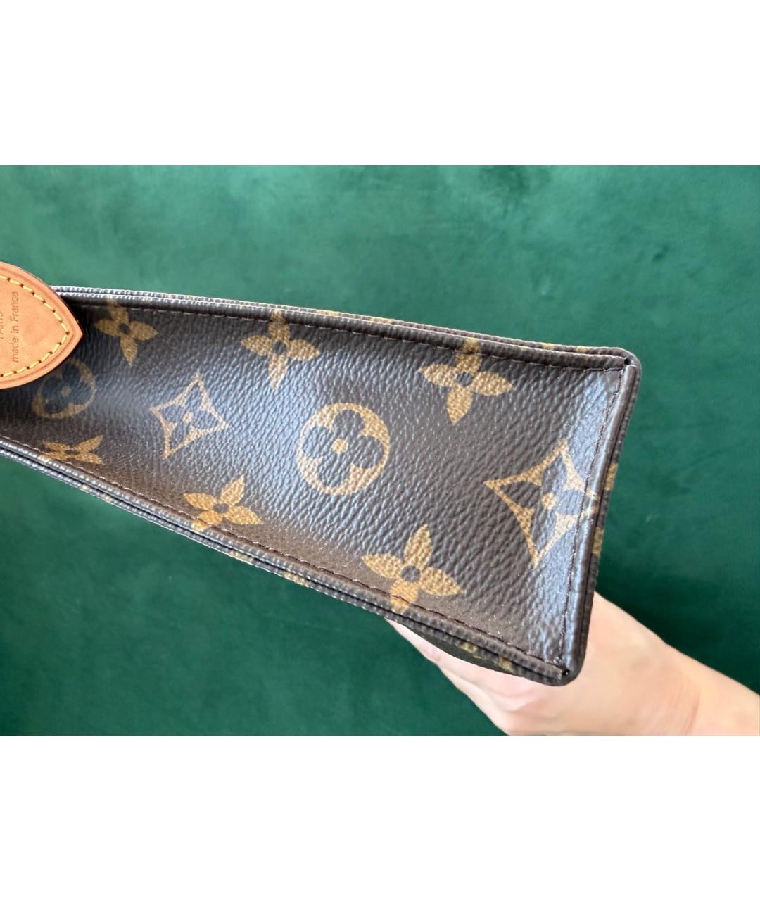 LOUIS VUITTON Коричневая косметичка, фото 4