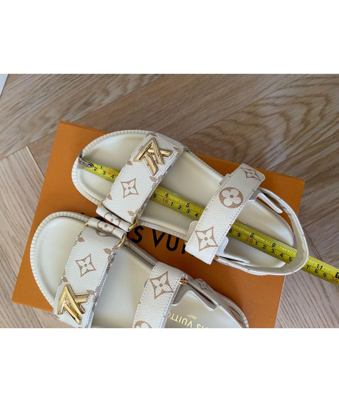 LOUIS VUITTON Белые кожаные сандалии, фото 8