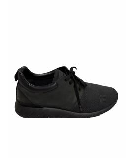 LOUIS VUITTON Низкие кроссовки / кеды