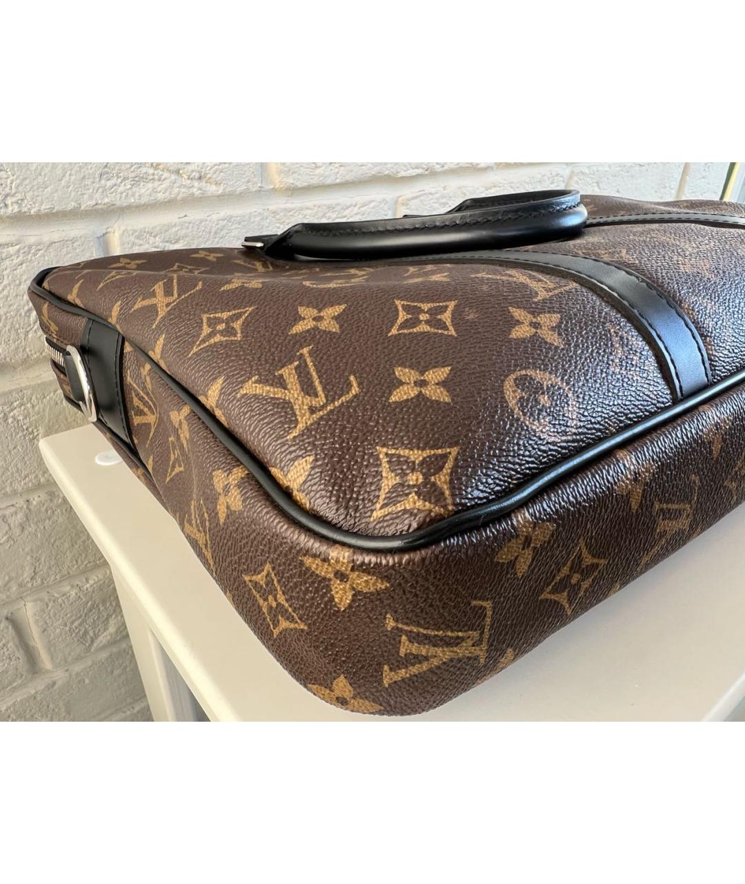 LOUIS VUITTON Коричневая сумка на плечо, фото 7
