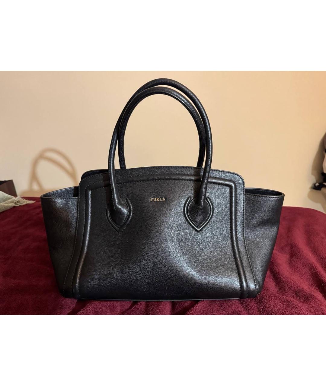 FURLA Черная кожаная сумка с короткими ручками, фото 5