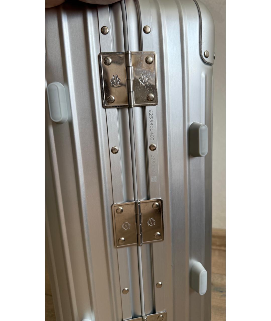 Rimowa Серебрянный чемодан, фото 8