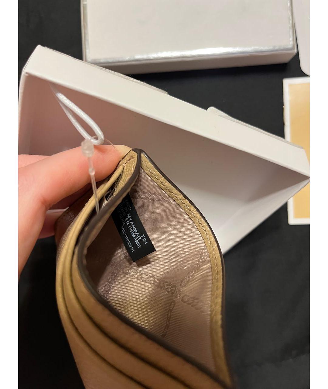 MICHAEL KORS Бежевый кожаный кардхолдер, фото 5