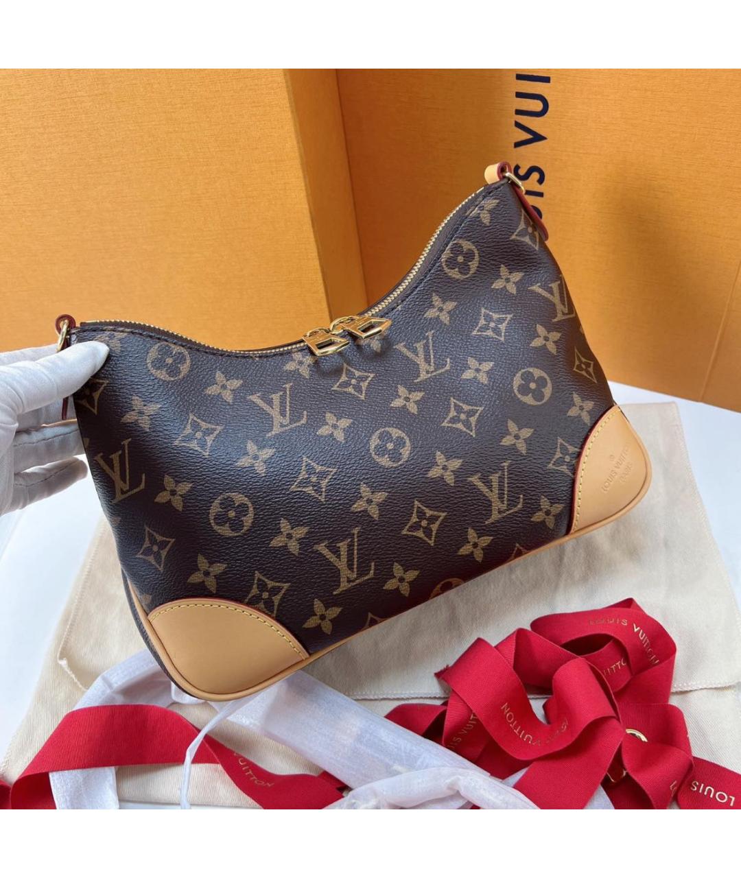 LOUIS VUITTON Коричневая кожаная сумка с короткими ручками, фото 3