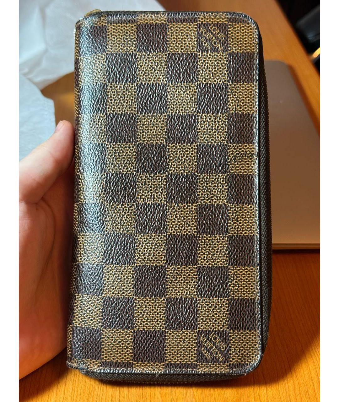 LOUIS VUITTON Коричневый кошелек, фото 5