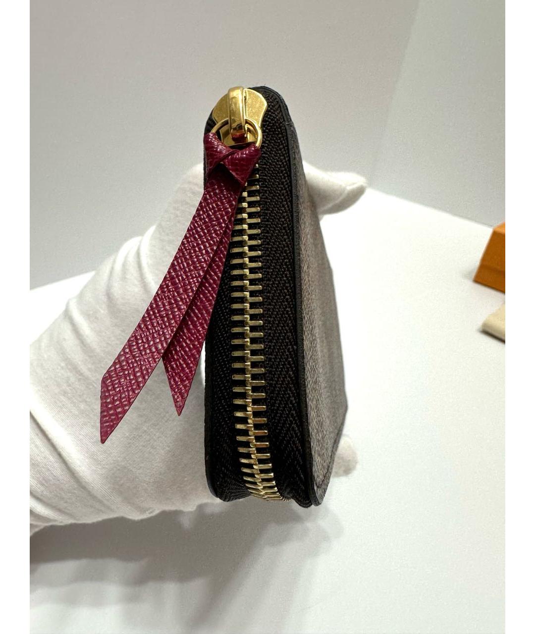 LOUIS VUITTON Коричневый кошелек, фото 3