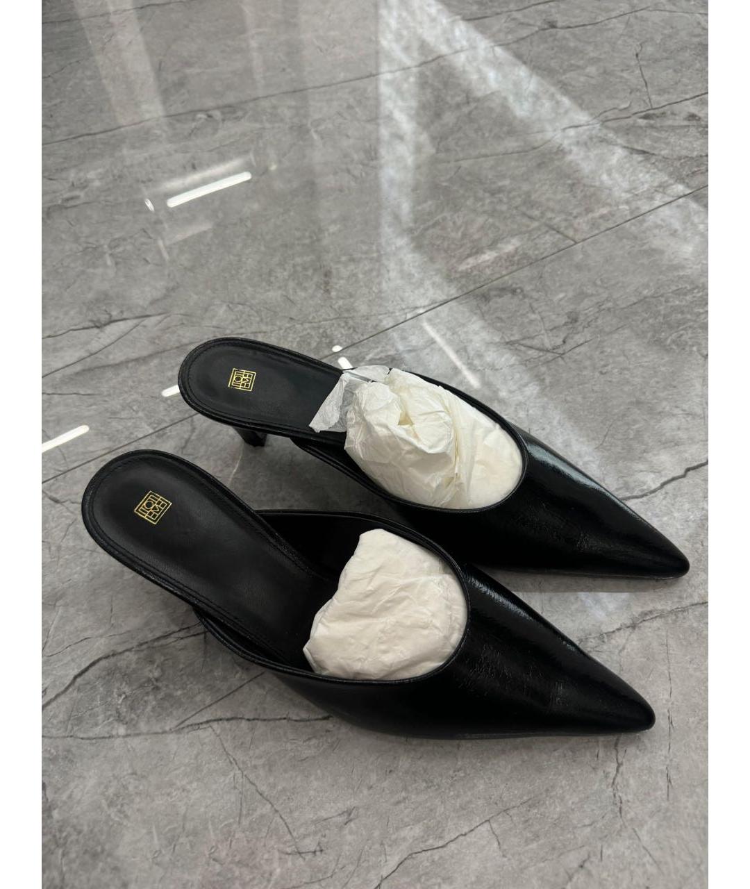 TOTEME Черные кожаные мюли, фото 4