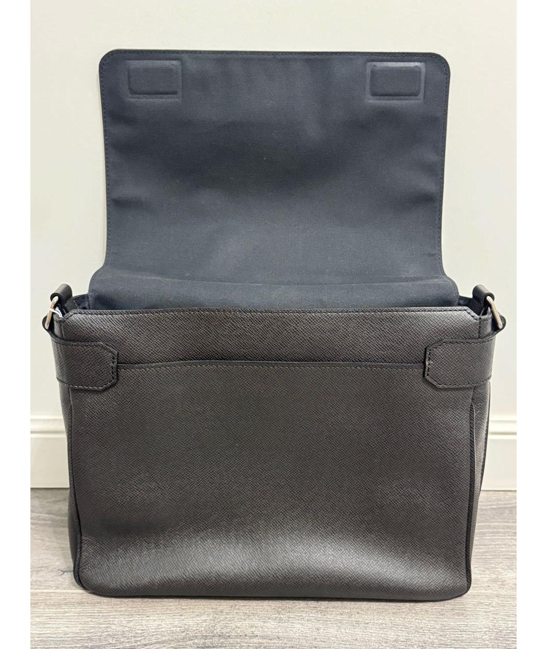 LOUIS VUITTON Черная кожаная сумка на плечо, фото 5