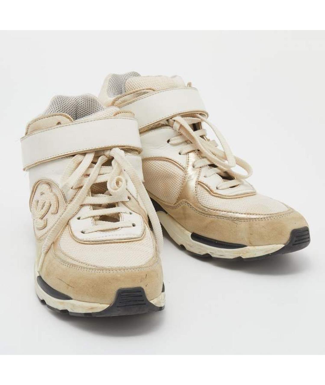 CHANEL Бежевые замшевые кроссовки, фото 4