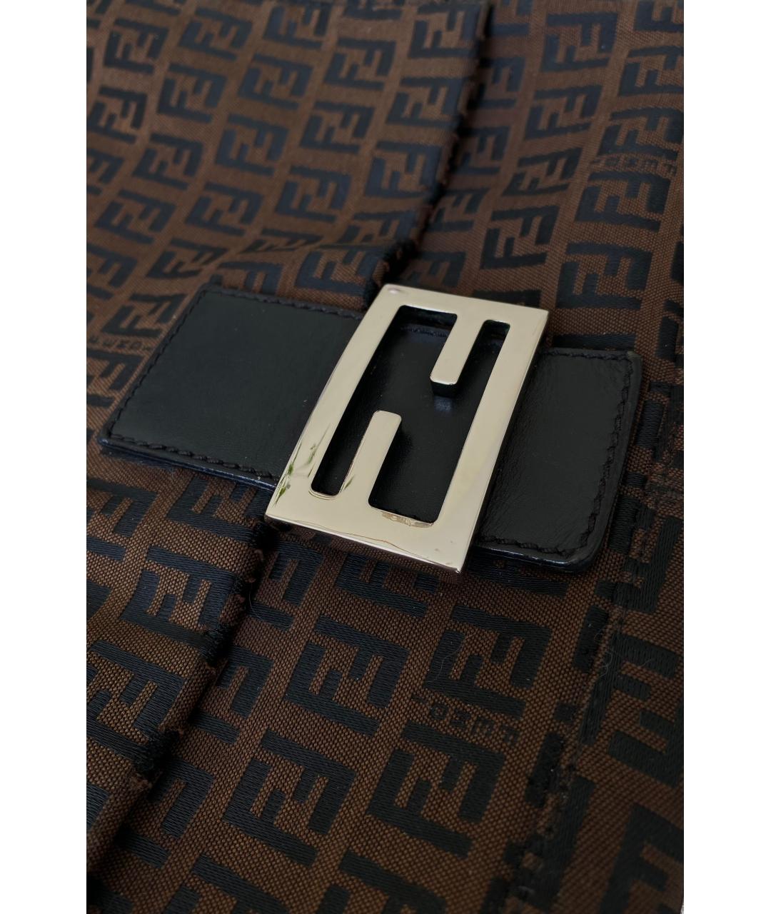 FENDI Коричневая тканевая сумка с короткими ручками, фото 2