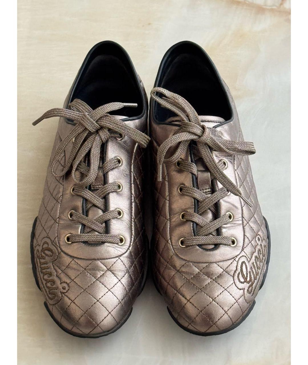 GUCCI Золотые кожаные кроссовки, фото 2