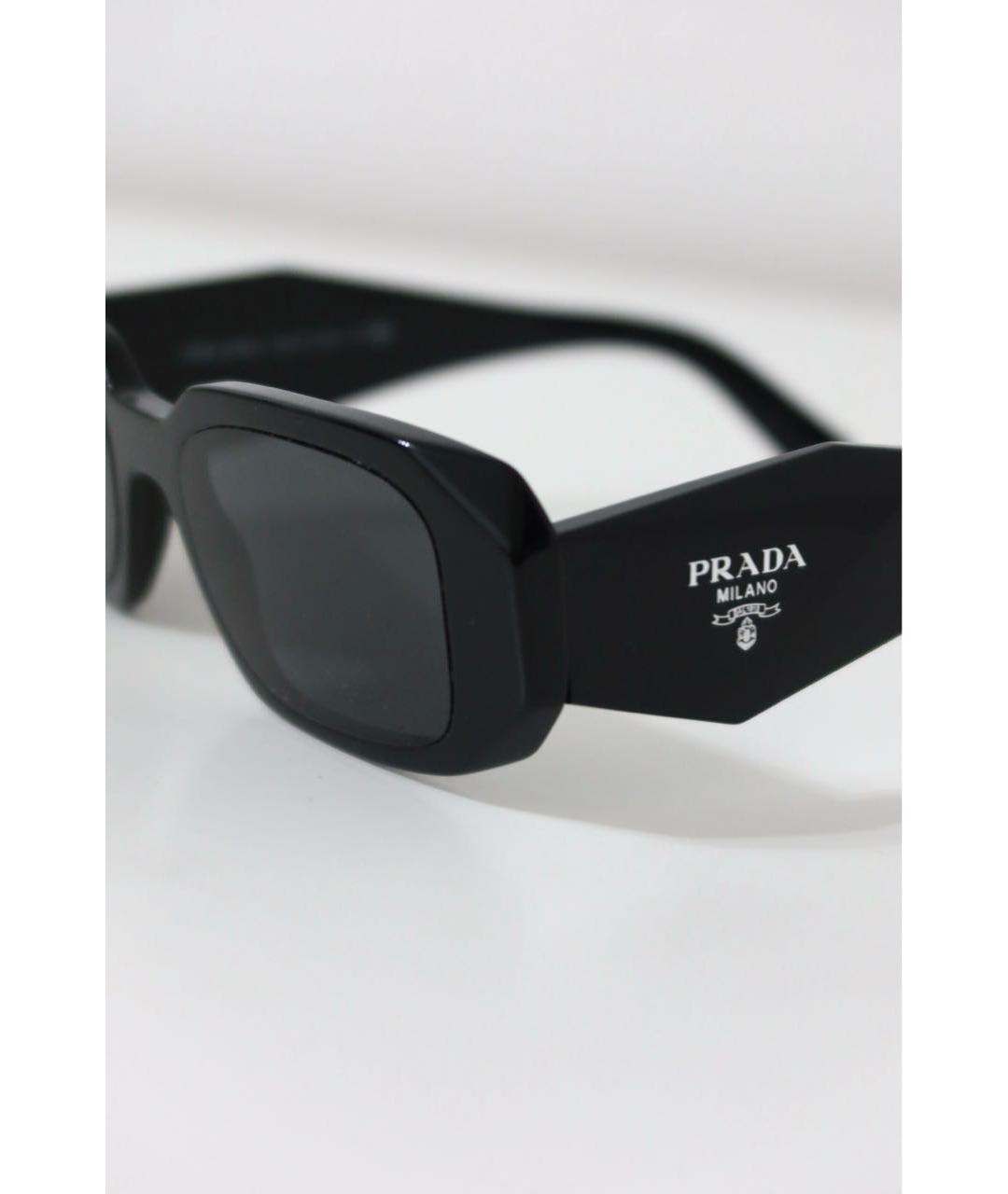 PRADA Черные пластиковые солнцезащитные очки, фото 3