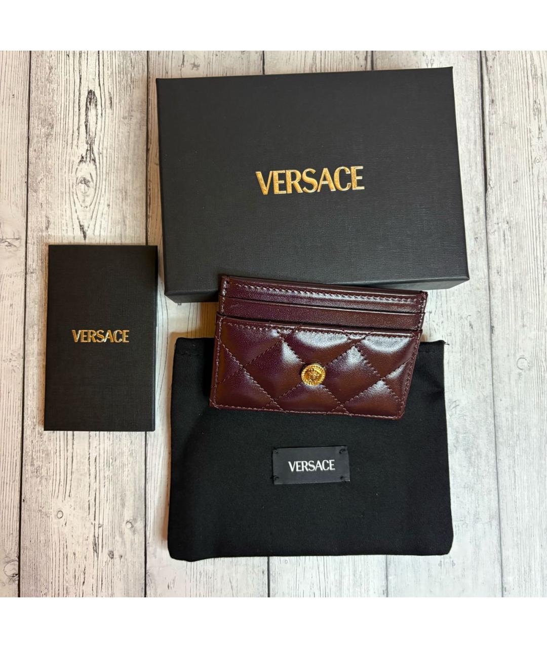 VERSACE Бордовый кожаный кардхолдер, фото 2