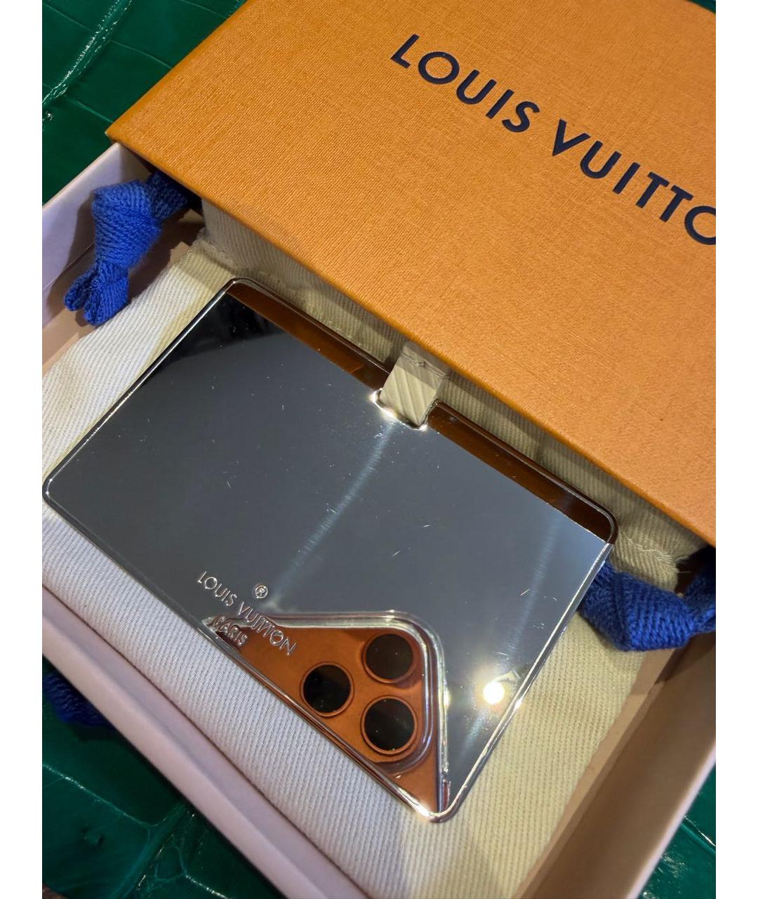 LOUIS VUITTON Золотой брелок, фото 4