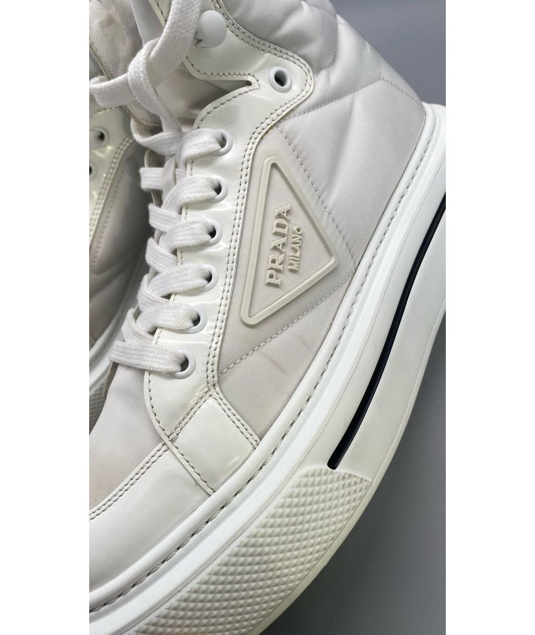 PRADA Белые текстильные кеды, фото 5