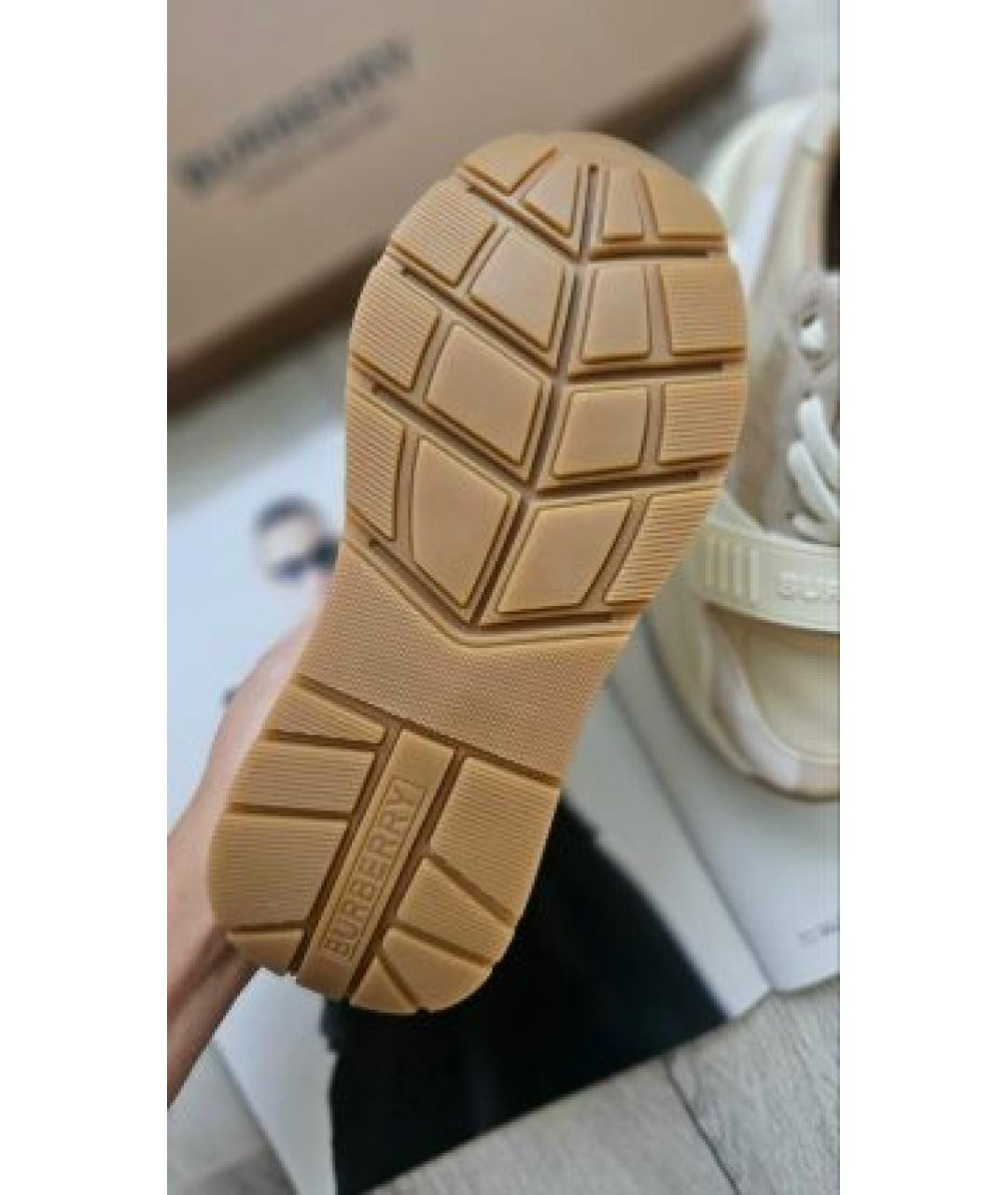 BURBERRY Бежевые кроссовки, фото 6