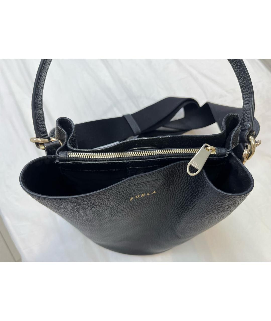 FURLA Черная кожаная сумка через плечо, фото 4