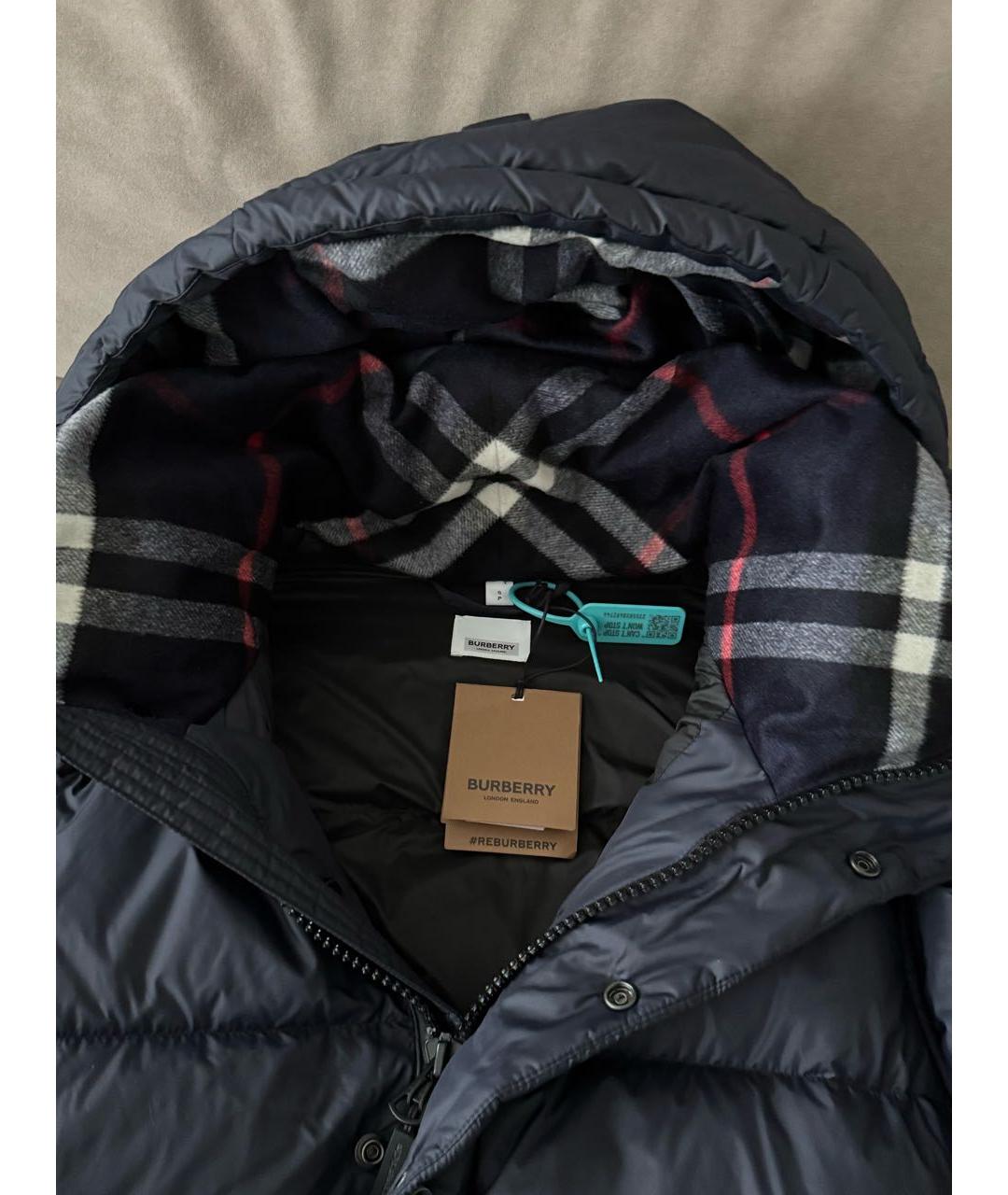 BURBERRY Темно-синий пуховик, фото 3
