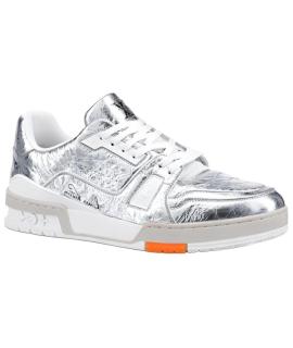 LOUIS VUITTON Низкие кроссовки / кеды