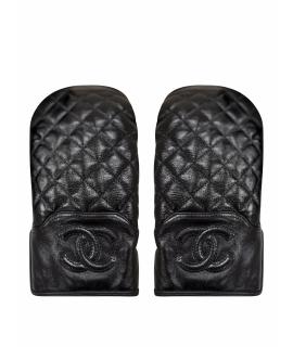 CHANEL Варежки