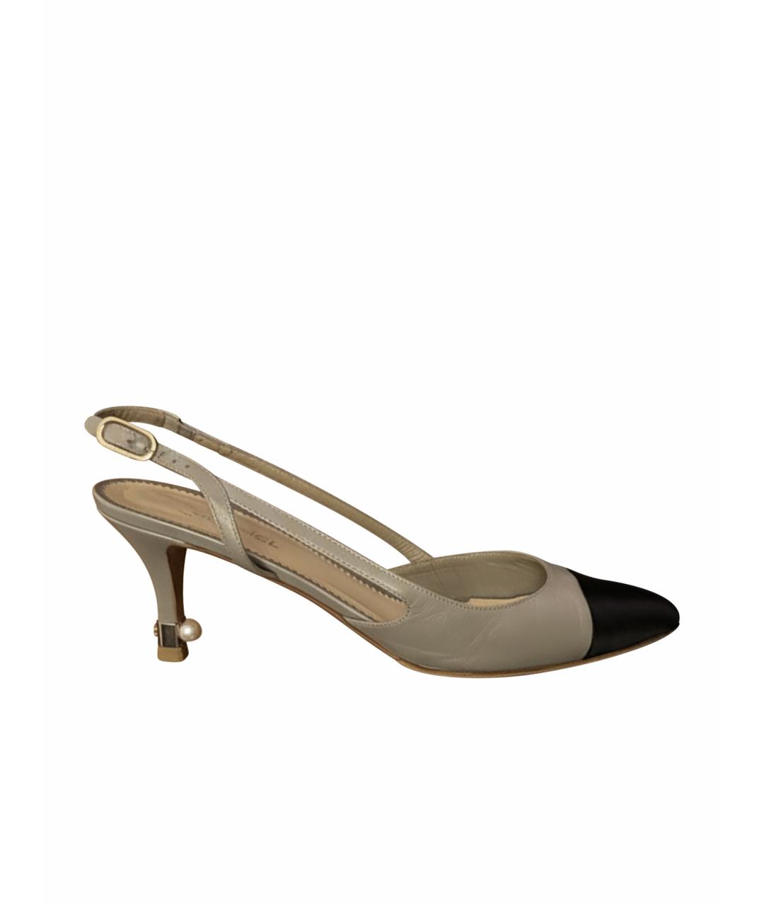 CHANEL Серые кожаные лодочки на низком каблуке, фото 1