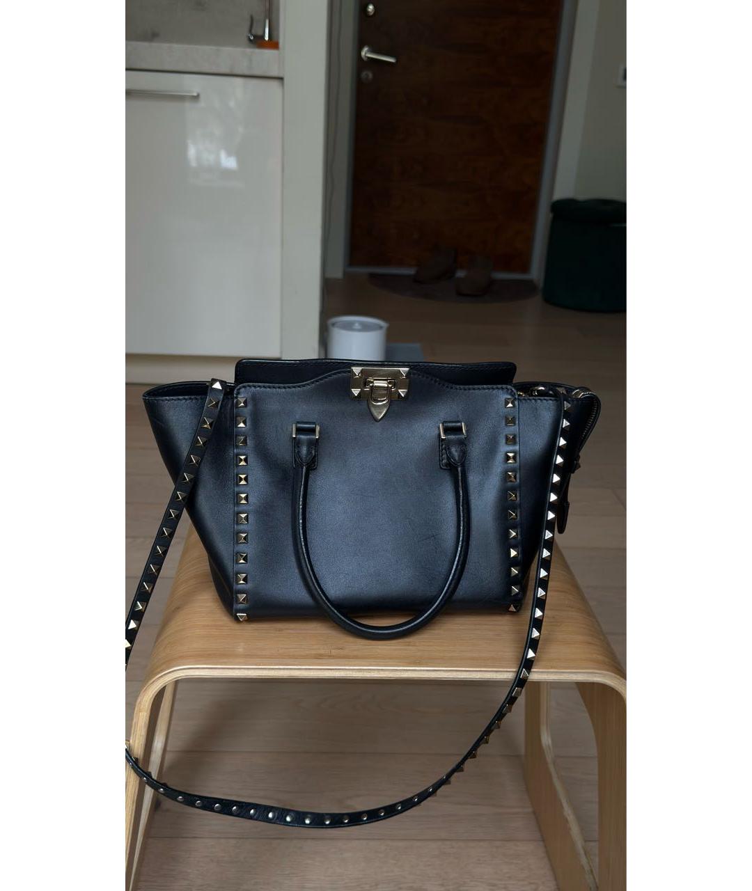 VALENTINO Черная кожаная сумка с короткими ручками, фото 5