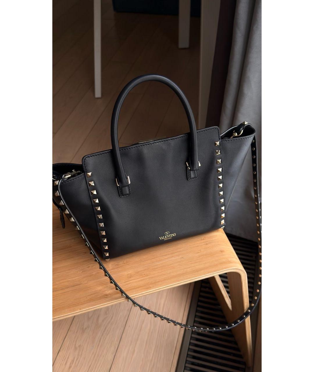 VALENTINO Черная кожаная сумка с короткими ручками, фото 3